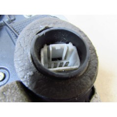 TOYOTA AVENSIS T25 03-08 ZAMEK DRZWI PRZOD PRAWY 4 PIN