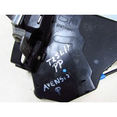 TOYOTA AVENSIS T25 03-08 ZAMEK DRZWI PRZOD PRAWY 4 PIN