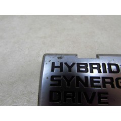 TOYOTA PRIUS III ZNACZEK EMBLEMAT NAPIS KLAPY 75441-47030 HYBRID SYNERGY DRIVE