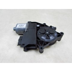 PEUGEOT 208 5D 12-19 SILNIK SILNICZEK SZYBY DRZWI PRZOD LEWY 9806081880 0130822969