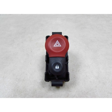 RENAULT KANGOO II 08-15 PANEL PRZELACZNIK AWARYJNYCH 8200214896A