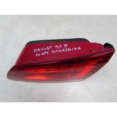 VW PASSAT B7 SEDAN 10-15 LAMPA TYL PRAWA KLAPY
