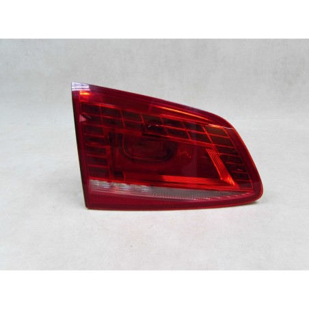 VW PASSAT B7 SEDAN 10-15 LAMPA TYL LEWA KLAPY