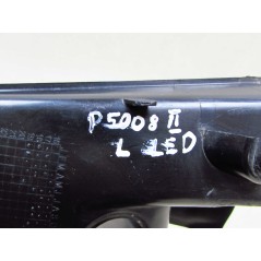 PEUGEOT 5008 II 17- LAMPA TYL LEWA LED 9811028080