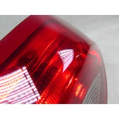 VOLVO V60 LIFT 13-18 LAMPA TYL PRAWA 31395928 EUROPA