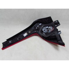 VOLVO V60 LIFT 13-18 LAMPA TYL PRAWA 31395928 EUROPA