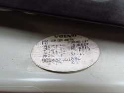 VOLVO V70 III XC70 II 06-14 LAMPA TYL LEWA KLAPY