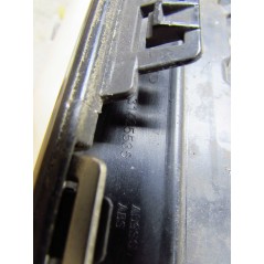VOLVO XC60 II 17-21 GRILL ATRAPA 31425535 USZKODZONY