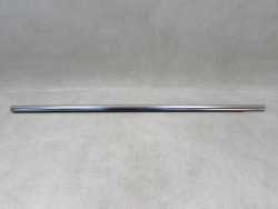 VOLVO V70 XC III 06-16 USZCZELKA LISTWA ZGARNIAJACA DRZWI TYL LEWA CHROM