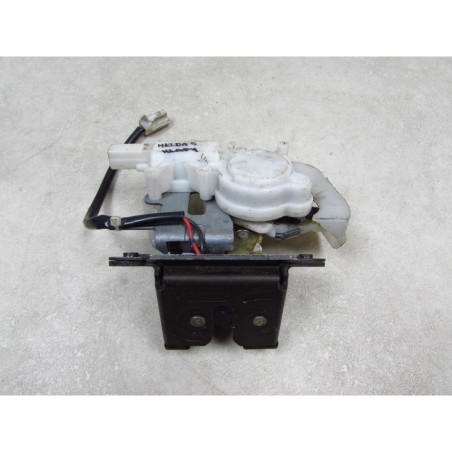 MAZDA 5 05-10 ZAMEK KLAPY BAGAZNIKA TYL