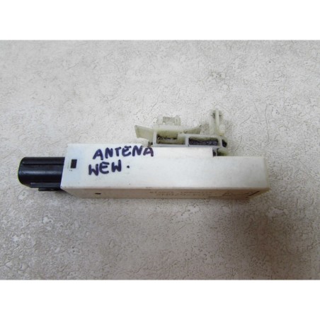 MAZDA CX-5 6 GJ 12-17 WZMACNIACZ MODUL ANTENY KEYLESS KD47676NX
