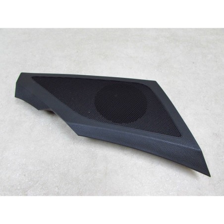 MAZDA CX-5 12-17 KRATKA OSLONA MASKOWNICA GLOSNIKA DESKI PRAWA KD4560811
