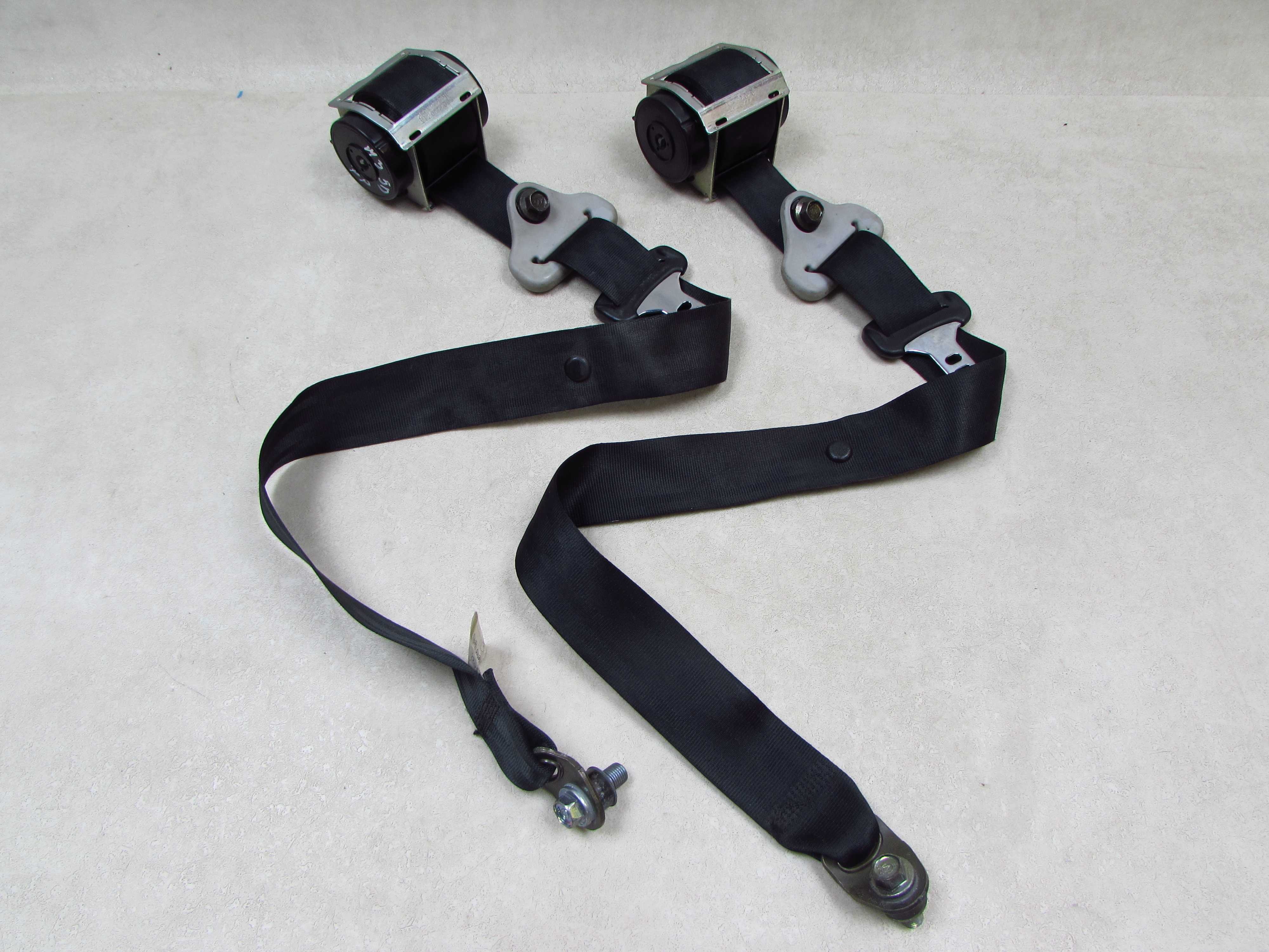 MAZDA 3 BK 04-09 PAS BEZPIECZENSTWA PRZOD LEWY PRZOD PRAWY 0433015 603157000