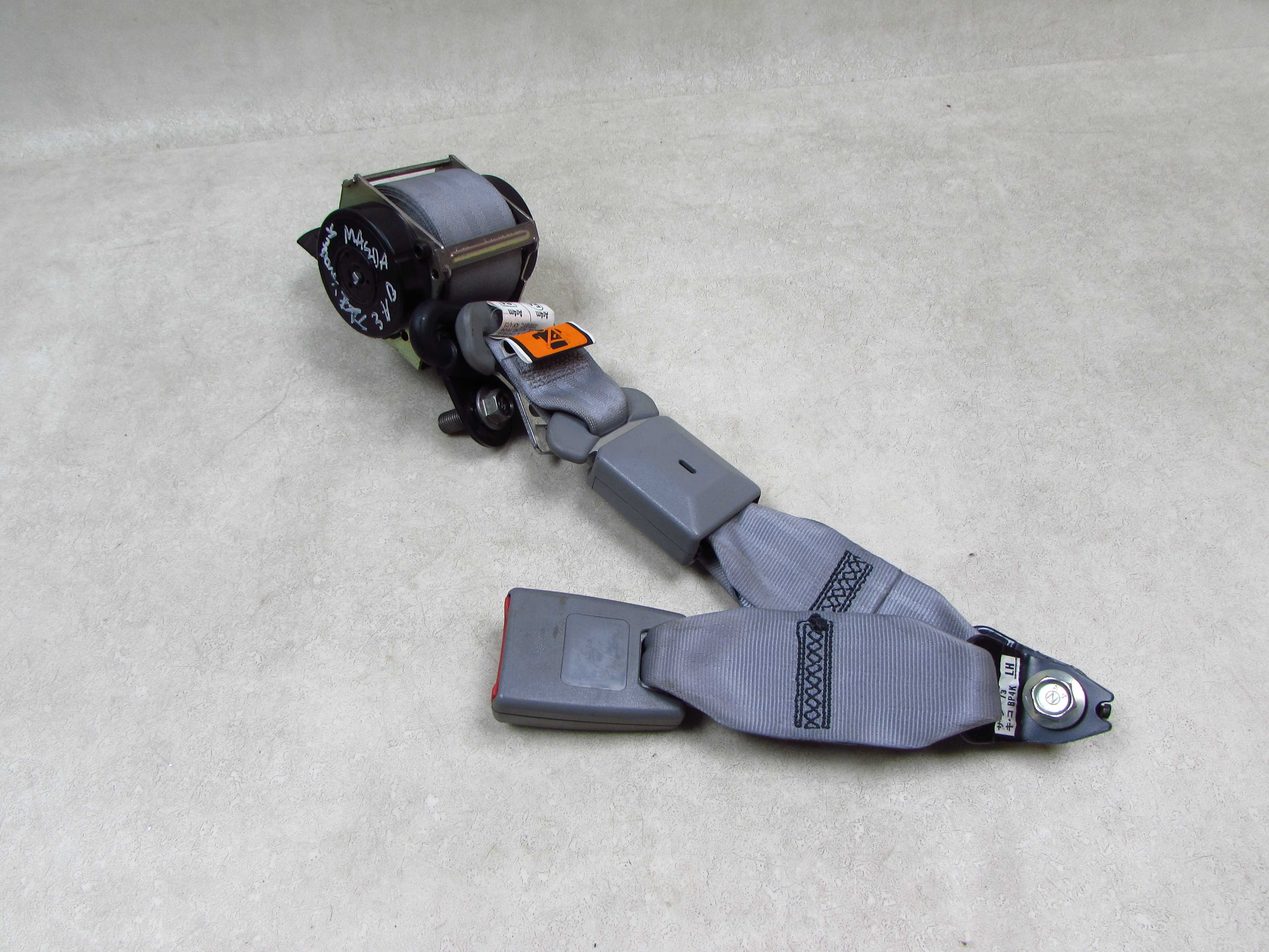 MAZDA 3 BK 04-09 PAS BEZPIECZENSTWA TYL SRODEK 602499800