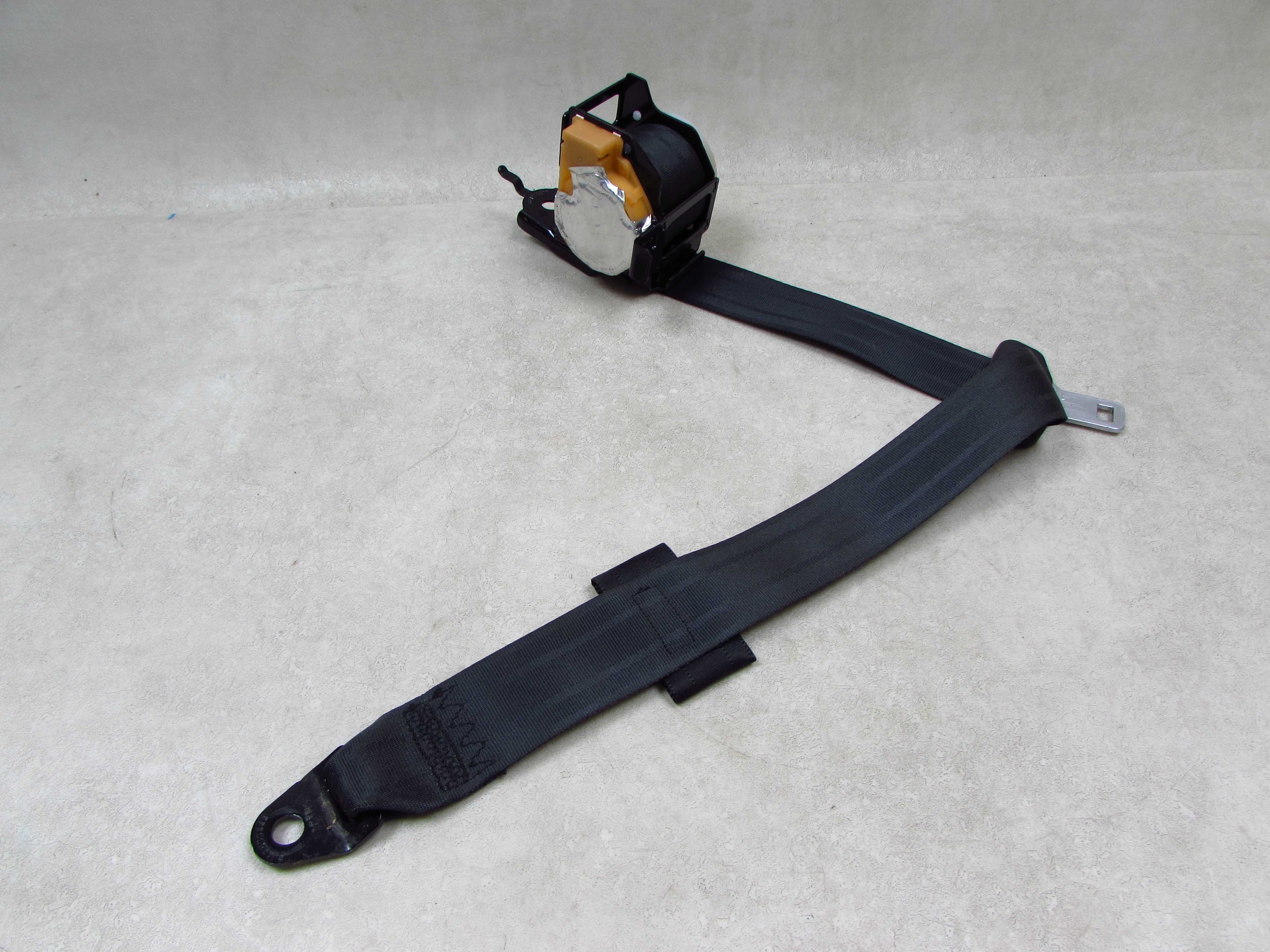 MAZDA 6 GJ KOMBI 12-18 PAS BEZPIECZENSTWA TYL PRAWY 0642039 T89482T