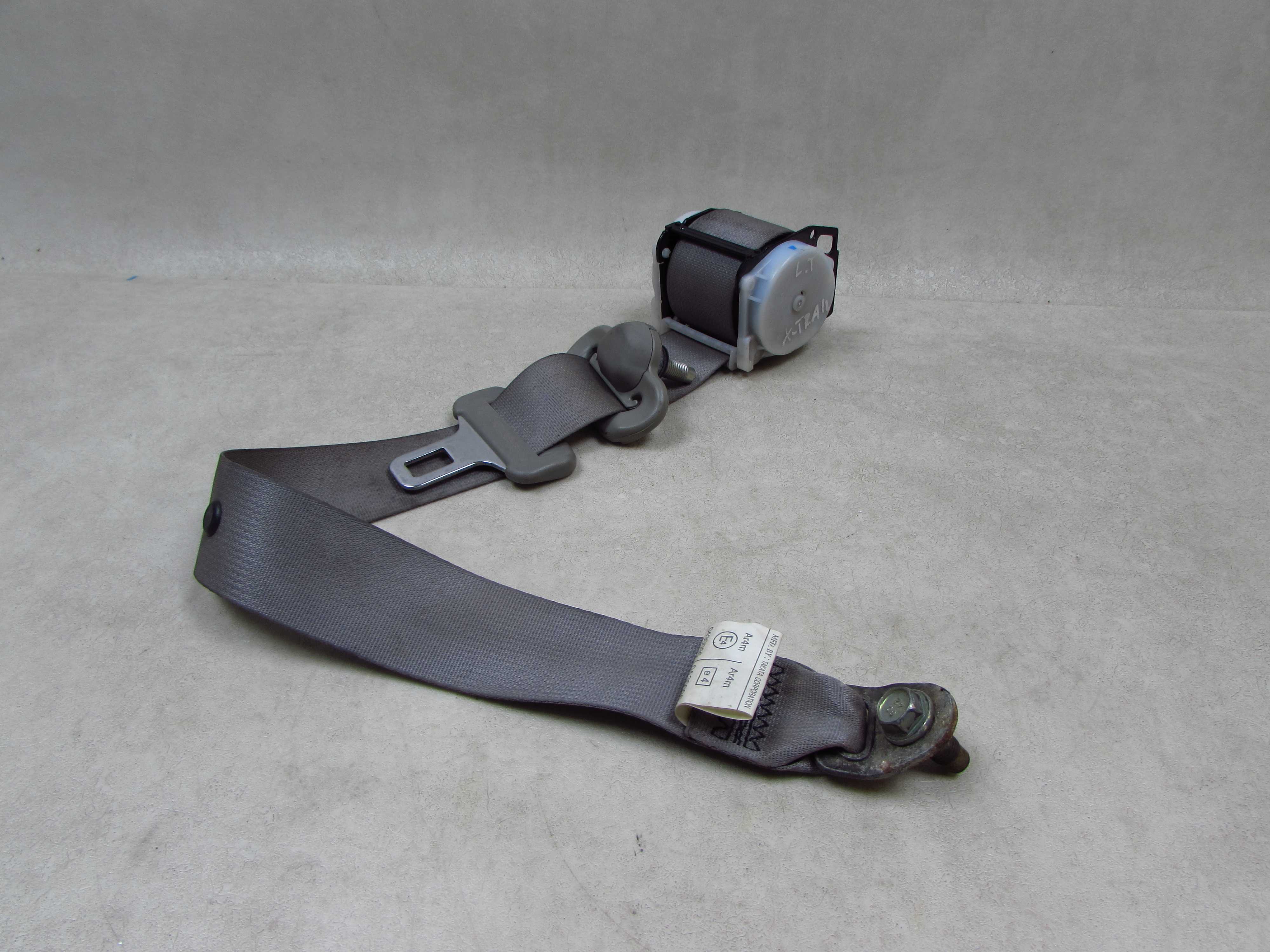NISSAN X-TRAIL T30 00-07 PAS BEZPIECZENSTWA LEWY TYL A005000531 0430096 TKAB0EG391
