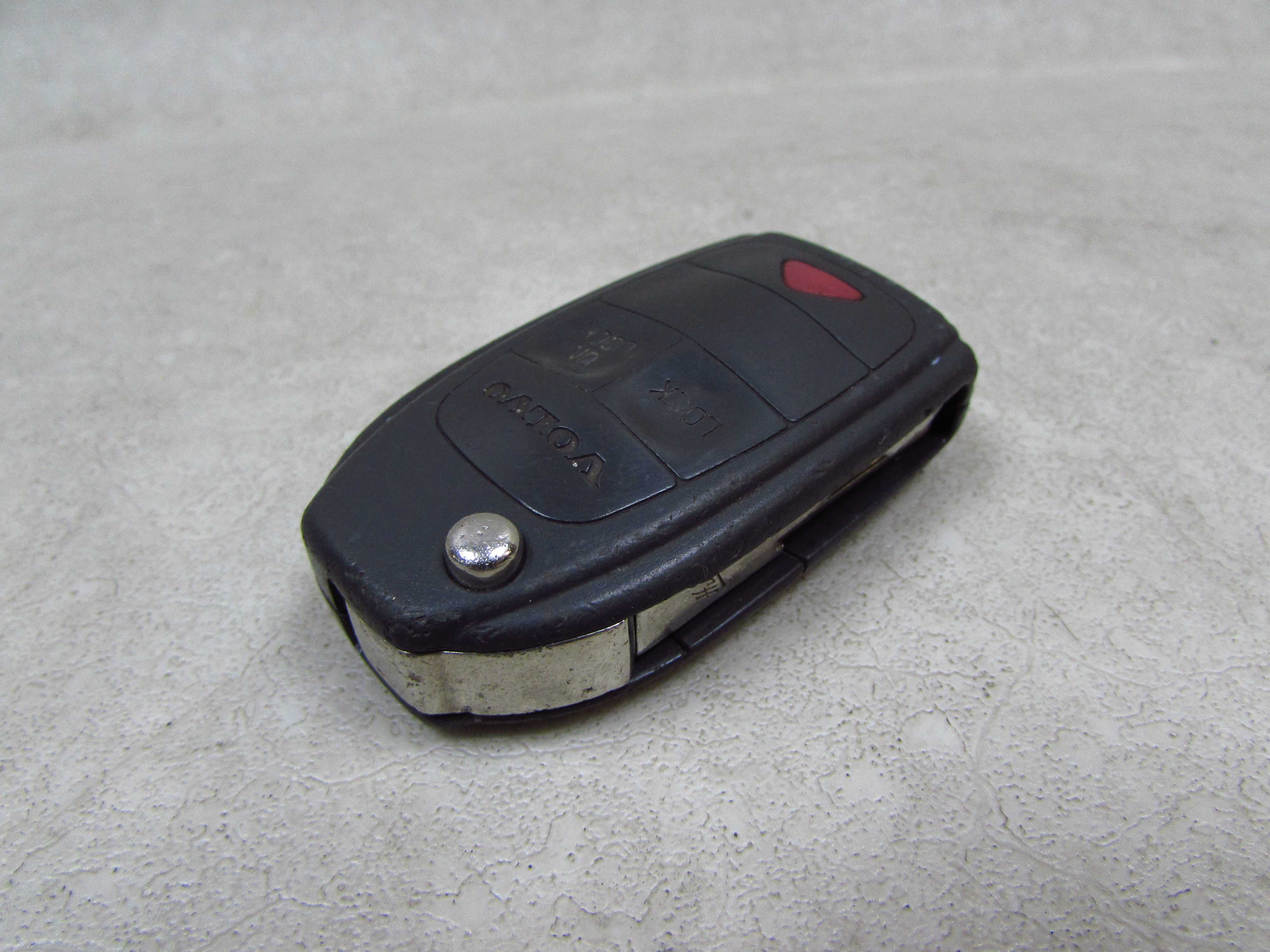 VOLVO S60 S80 V70 XC70 KLUCZYK 30638404 ZCYZORYK PILOT 99-08