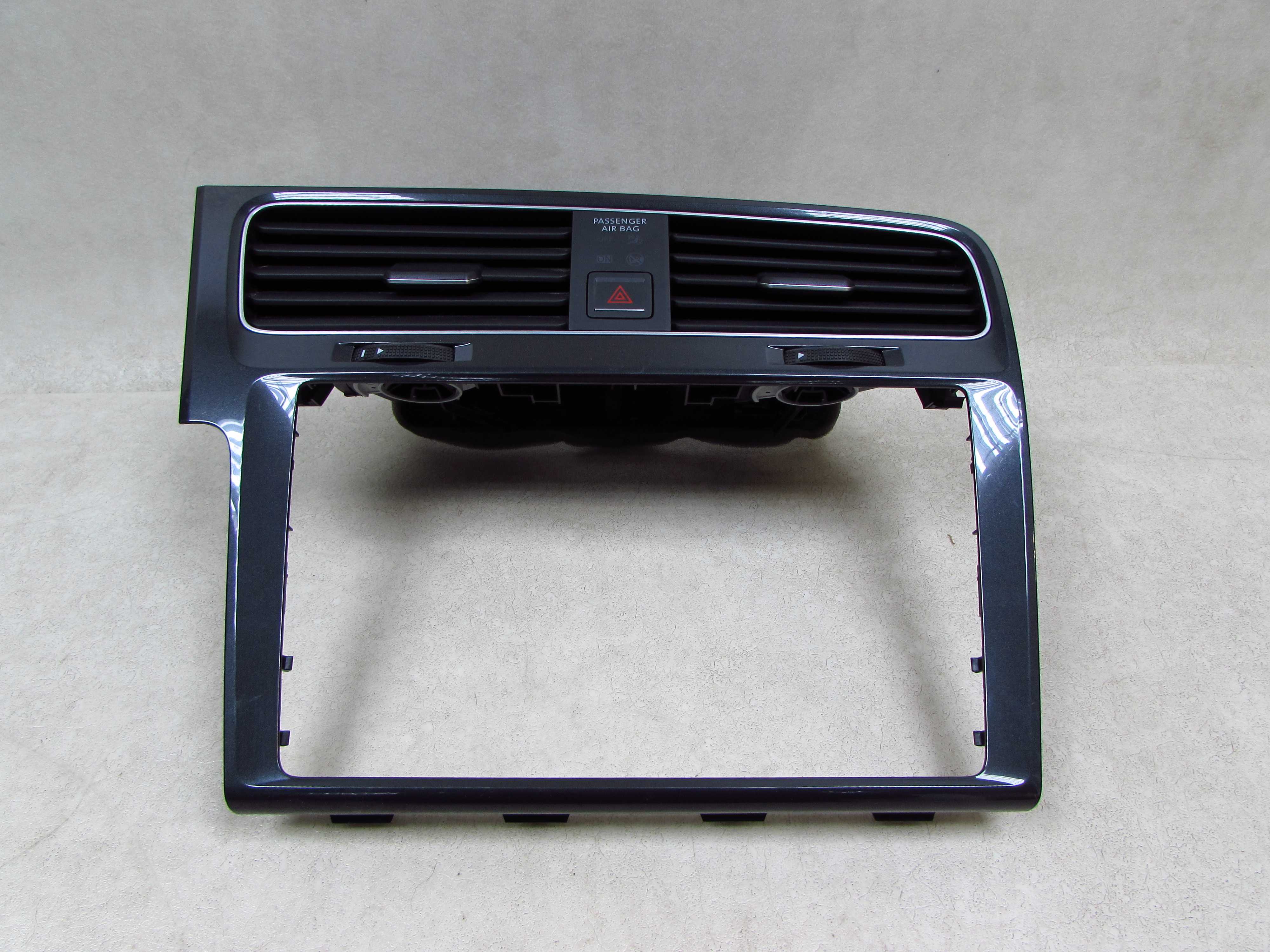 VW GOLF VII 7 12-21 RAMKA RADIA KRATKA NAWIEWU CENTRALNA 5G1815736C 5G1819728AE DEKOR