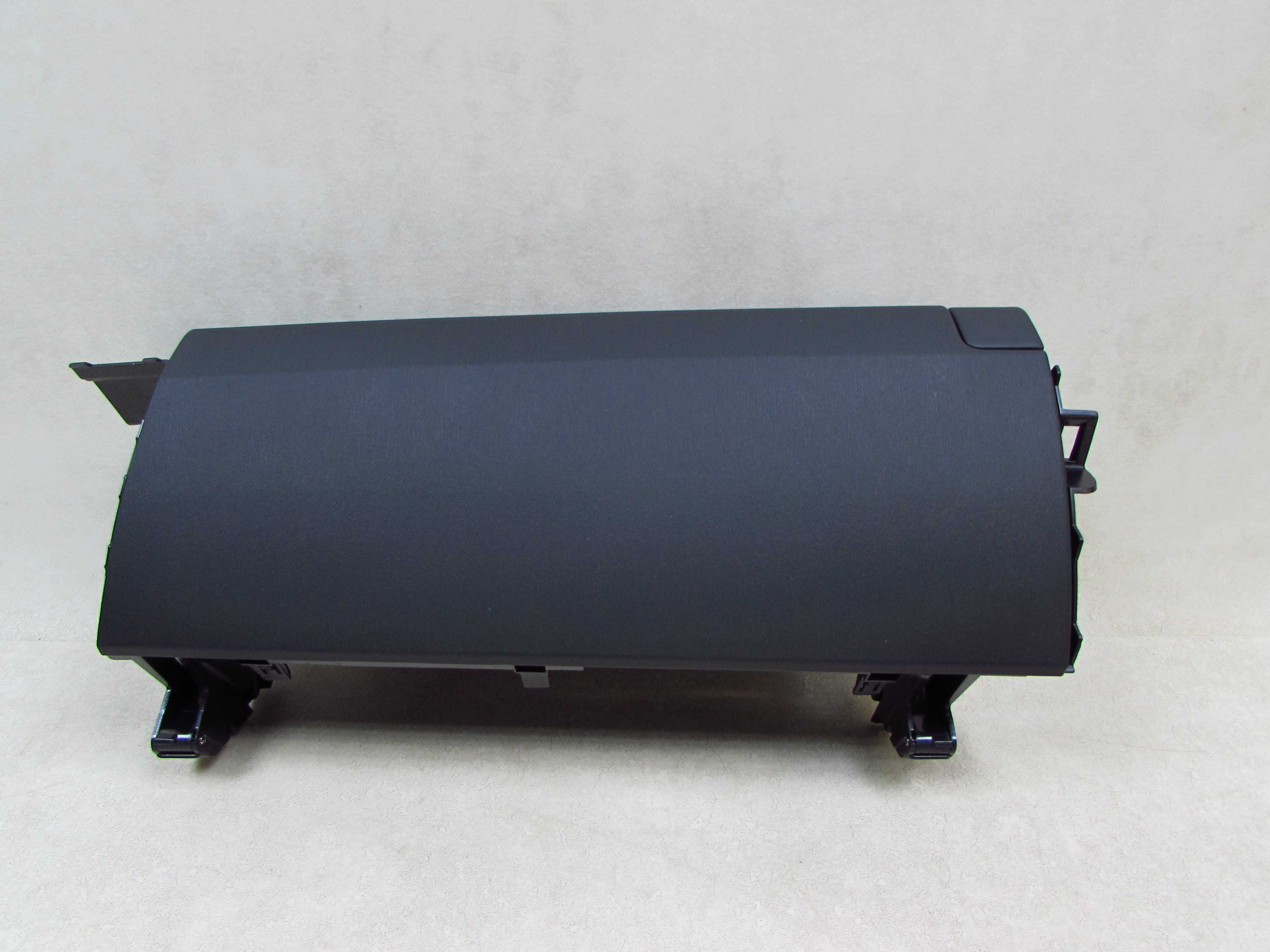 TOYOTA PRIUS III XW30 09-16 SCHOWEK DESKI KONSOLI 55111-47040 55452-47050 EUROPA
