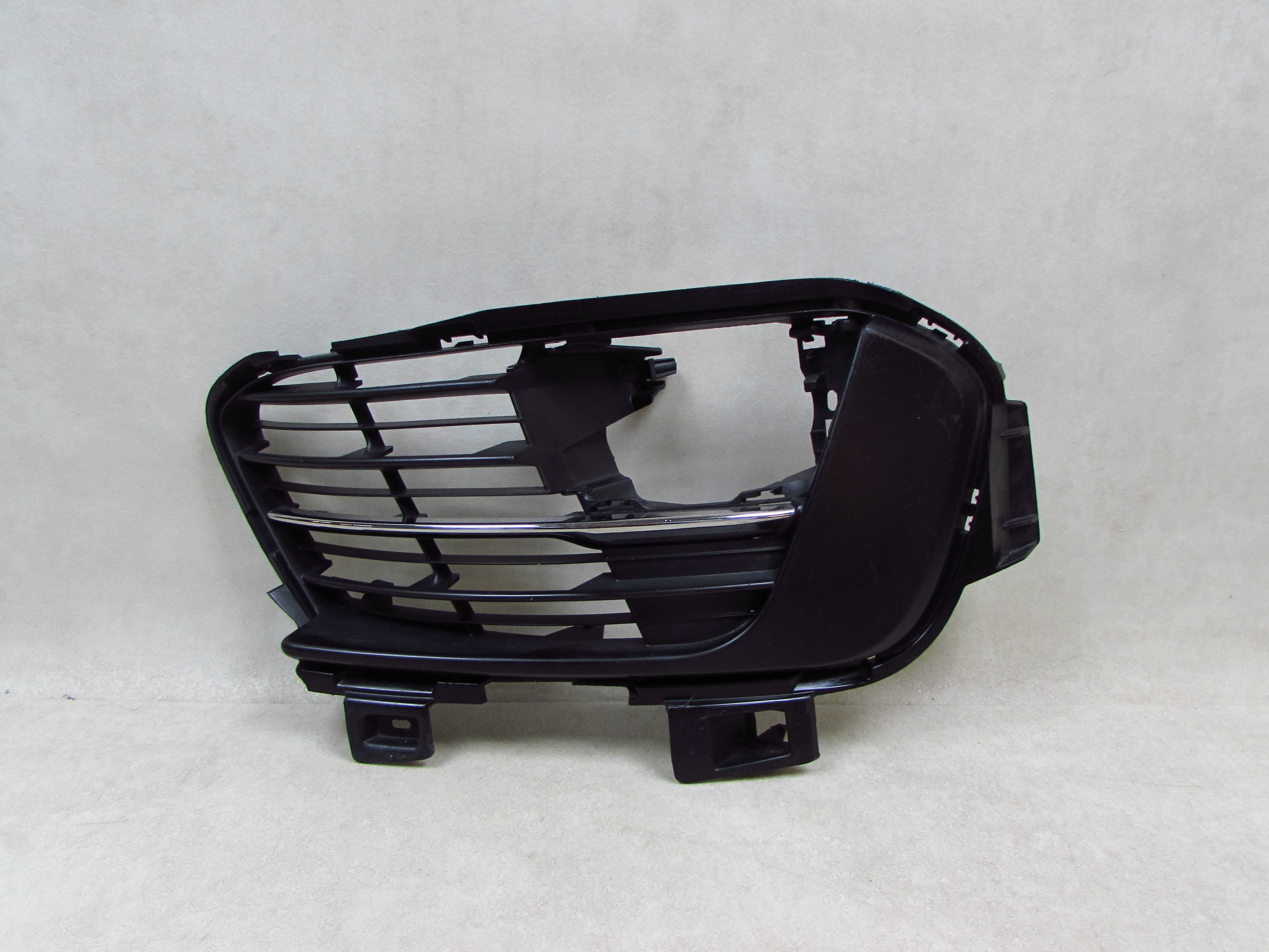 PEUGEOT 308 II T9 LIFT 17-21 KRATKA ATRAPA ZDERZAKA PRZOD PRAWA 99894480