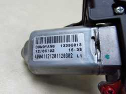 OPEL ZAFIRA C III OPEL ASTRA J 13-18 SILNIK SILNICZEK WYCIERACZKI KLAPY TYL 60Z010012