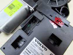 VOLVO C30 S40 V50 04-12 SILNICZEK MODUL SZYBY PRZOD PRAWY 31288115