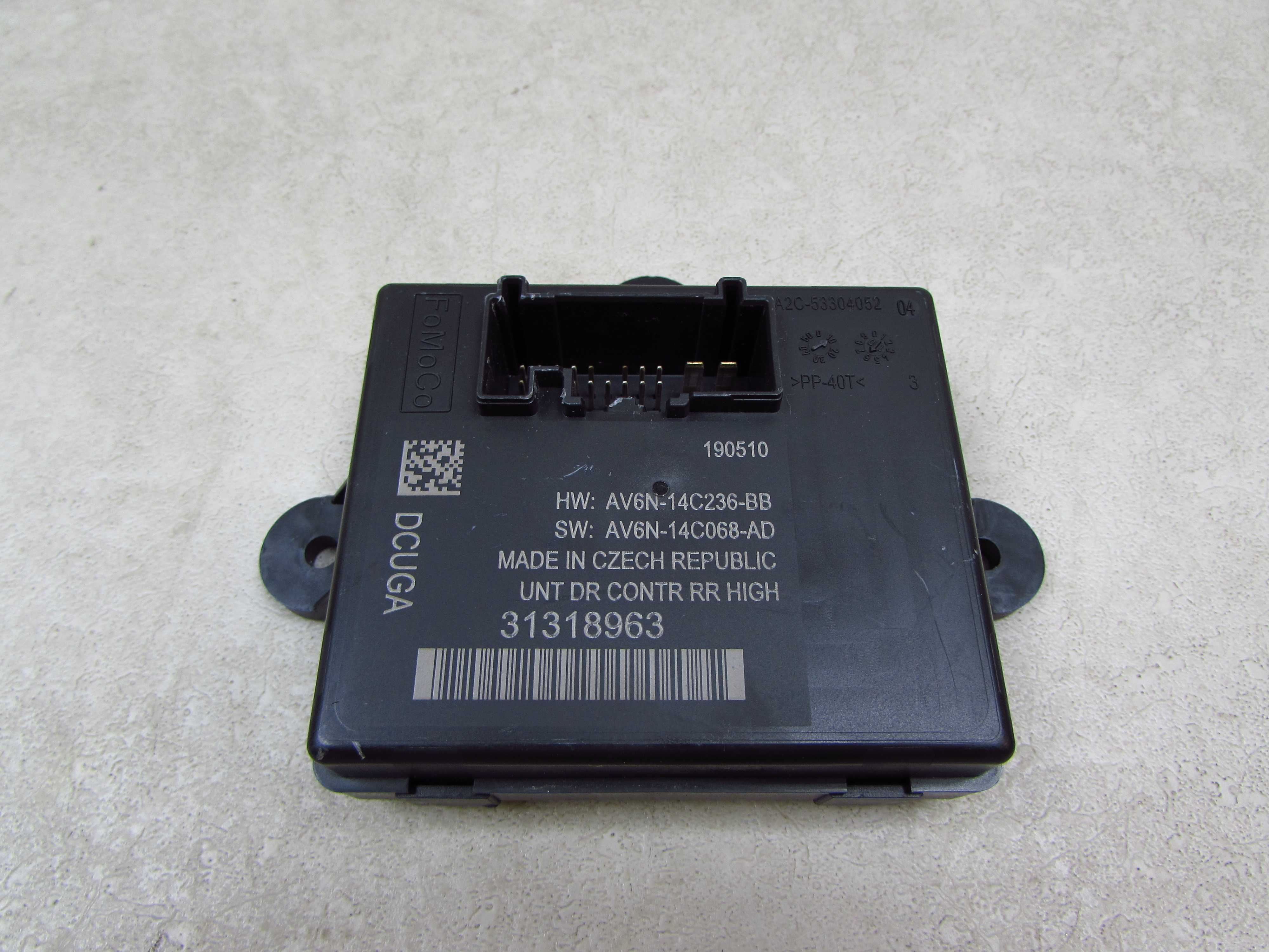 VOLVO S60 II V60 XC 10- MODUL STEROWNIK DRZWI TYL 31318963