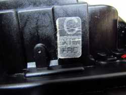 NISSAN NV200 09-21 ZAMEK DRZWI LEWY PRZOD 6 PIN