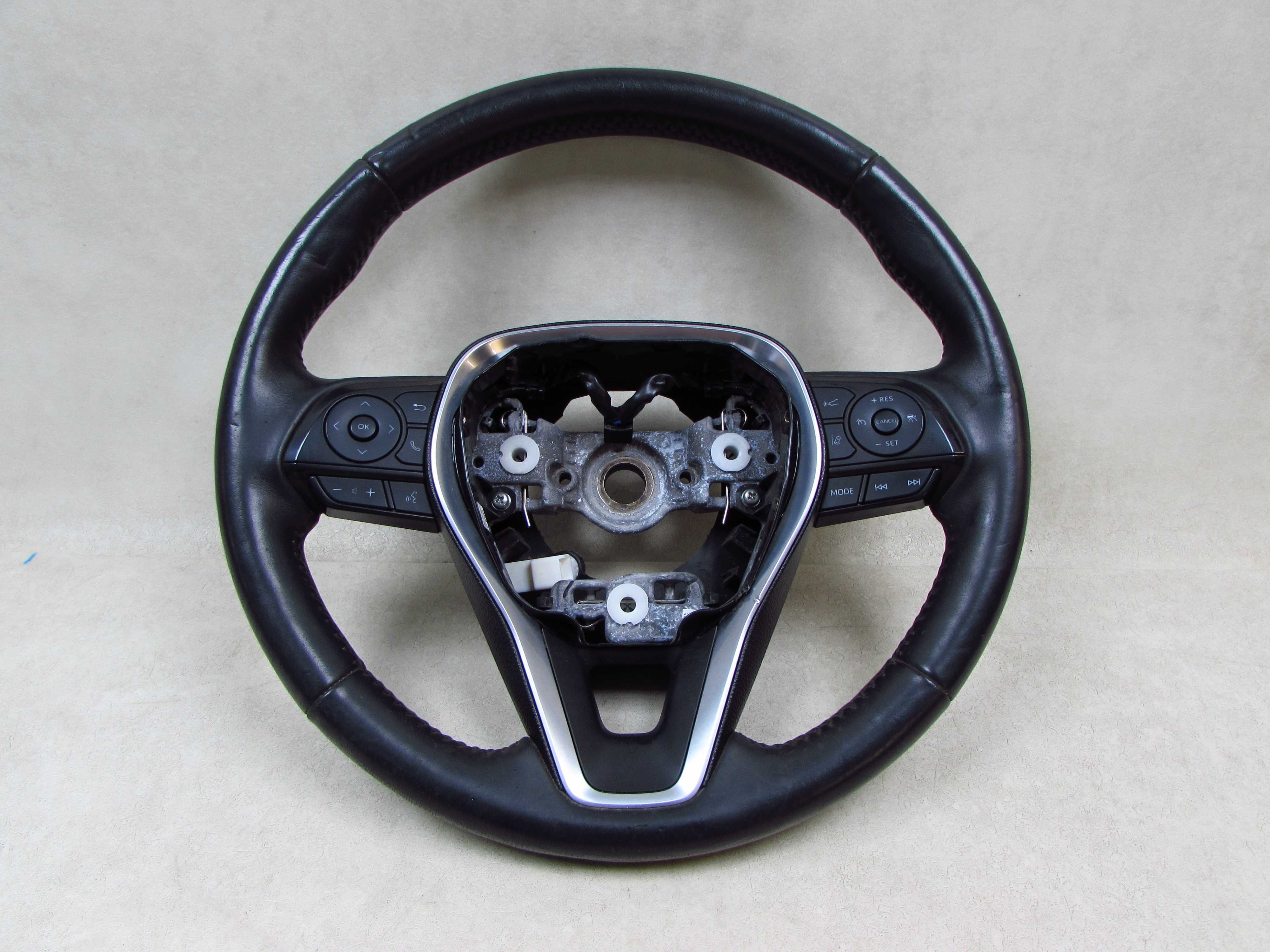 TOYOTA COROLLA XII E21 16-22 KIEROWNICA SKORA MULTIFUKCJA 45100-0Z240