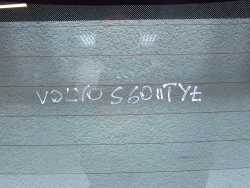 VOLVO S60 II 10-18 SZYBA TYLNA KAROSERYJNA TYL 10R POMORSKIE