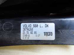 VOLVO S60 II 10-13 LAMPA TYL PRAWA BLOTNIKA 30796268