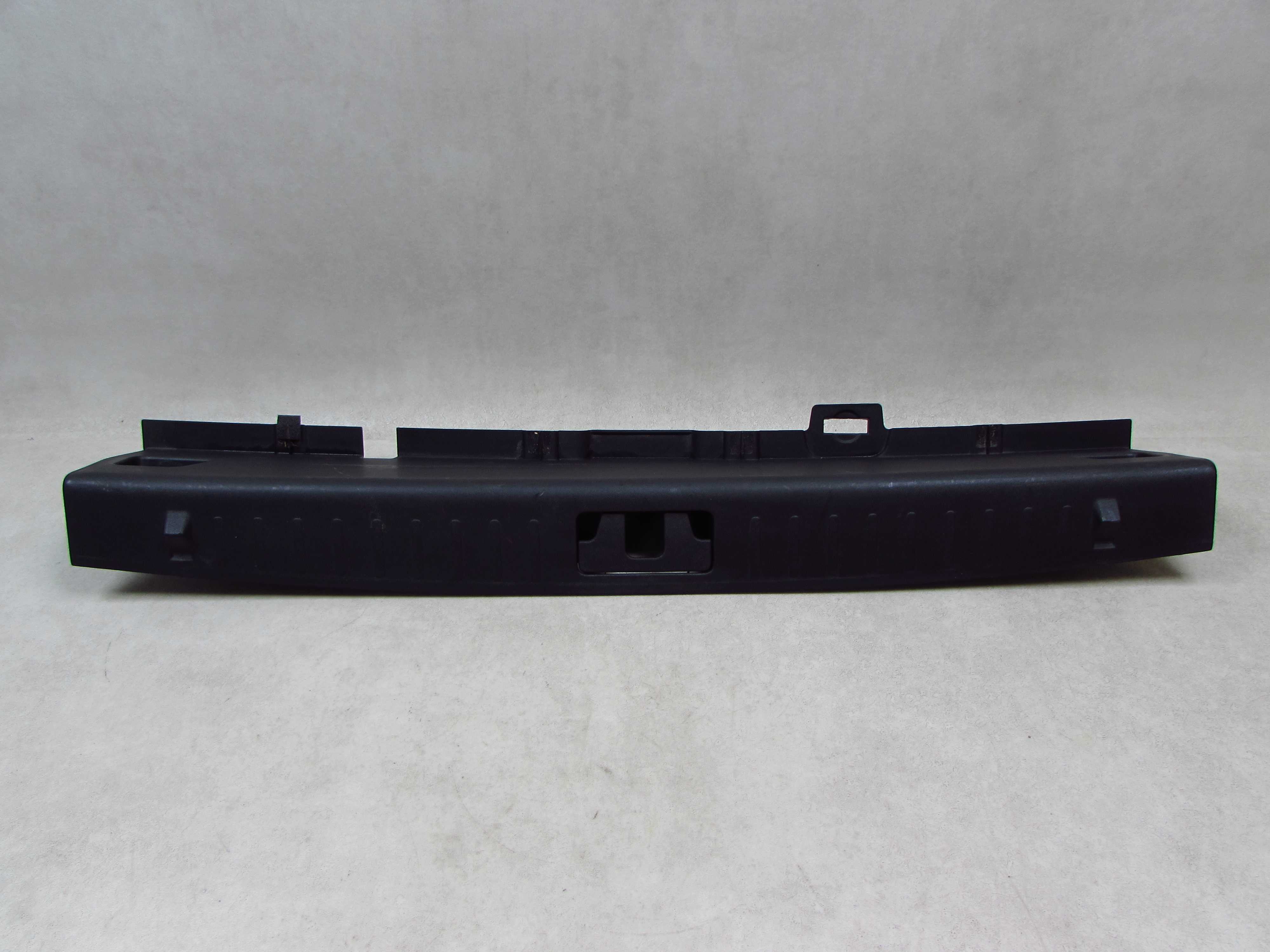 VOLVO S60 II 10-13 OSLONA PROGU BAGAZNIKA PASA TYL 30715867
