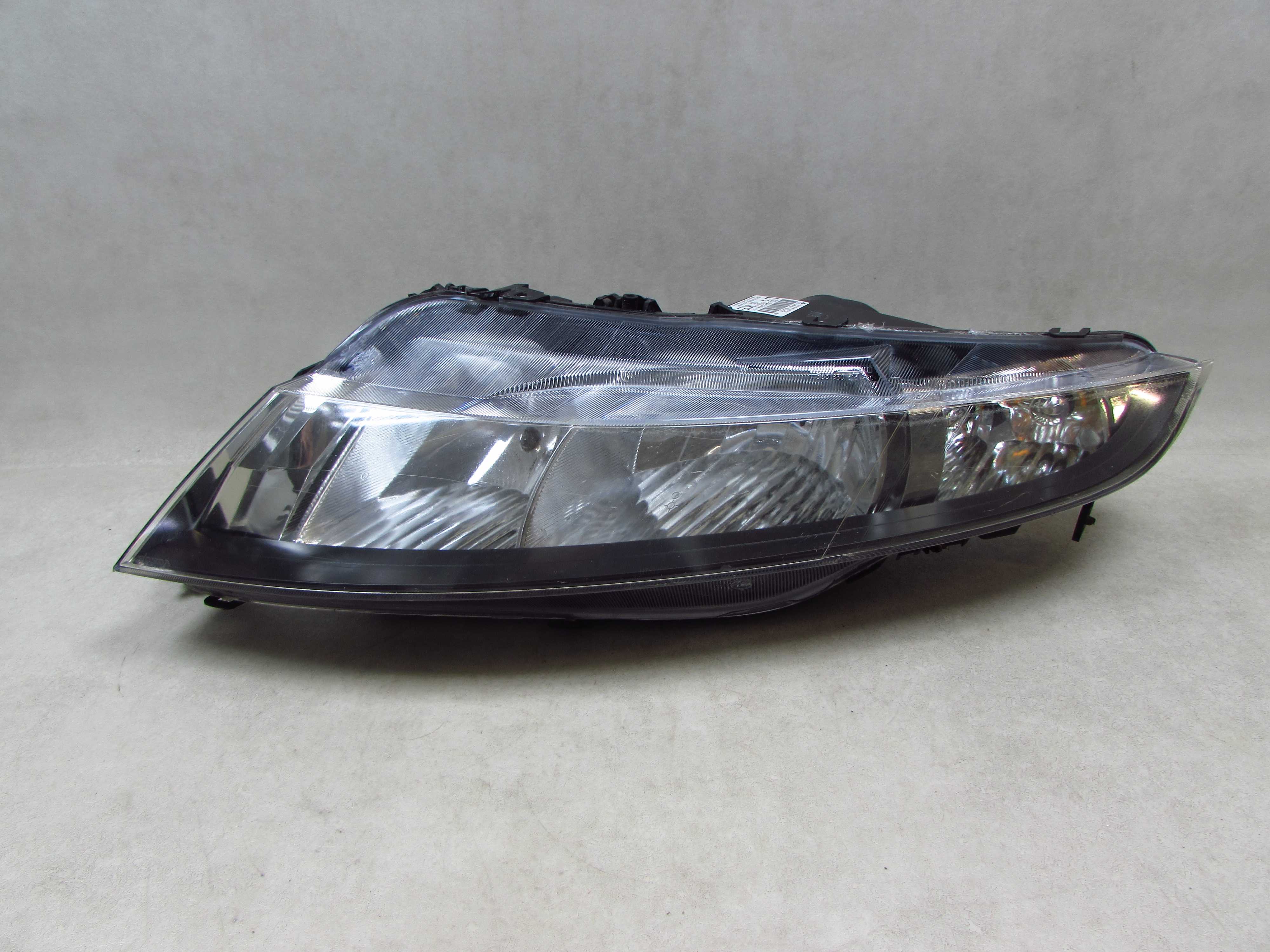 HONDA CIVIC VIII UFO LAMPA REFLEKTOR PRZOD LEWY 33150-SMG-E014-M1 0301226601 UK 06-11