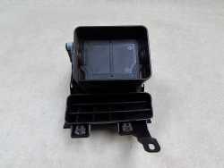 VW TOURAN I 03-10 KRATKA NAWIEWU PRAWY PRZOD 1T0819704B