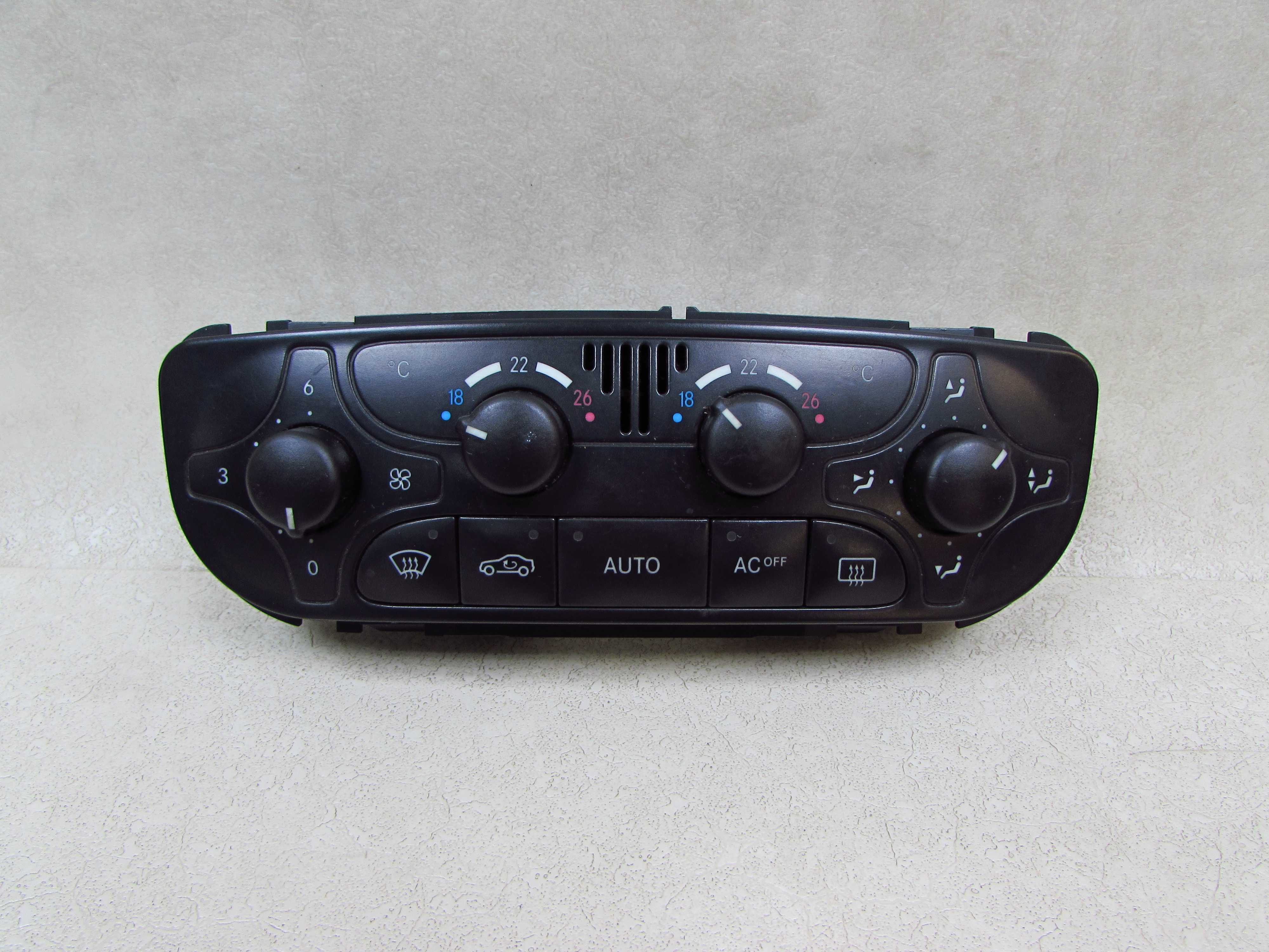 MERCEDES W203 00-07 PANEL STEROWANIA NAWIEWU KLIMATYZACJI A2098300085