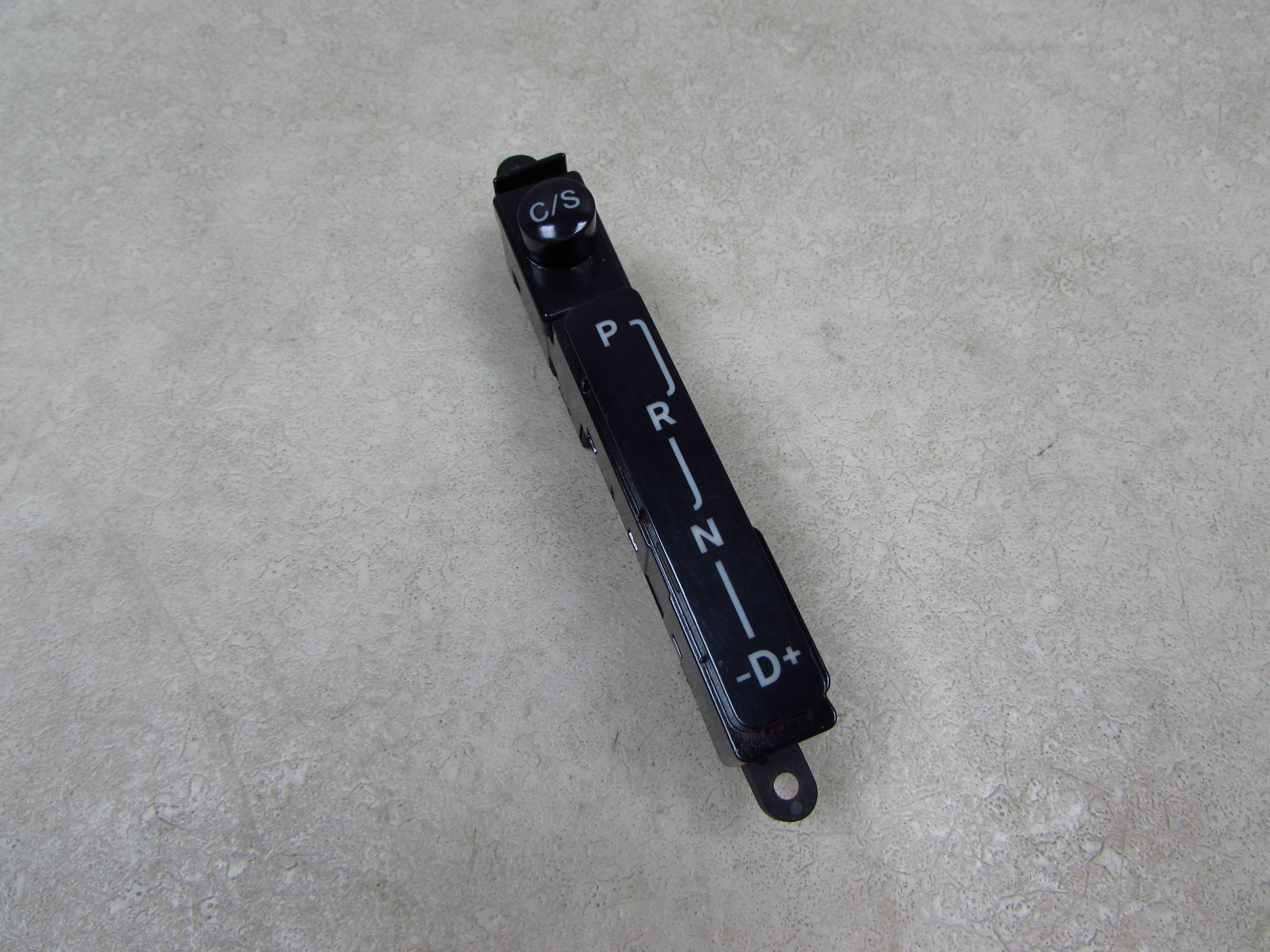 MERCEDES KLASA E W211 02-09 PANEL WYSWIETLACZ BIEGOW A2115420426
