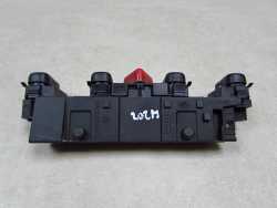 MERCEDES KLASA C W202 PANEL PRZELACZNIK AWARYJNYCH A2028207410