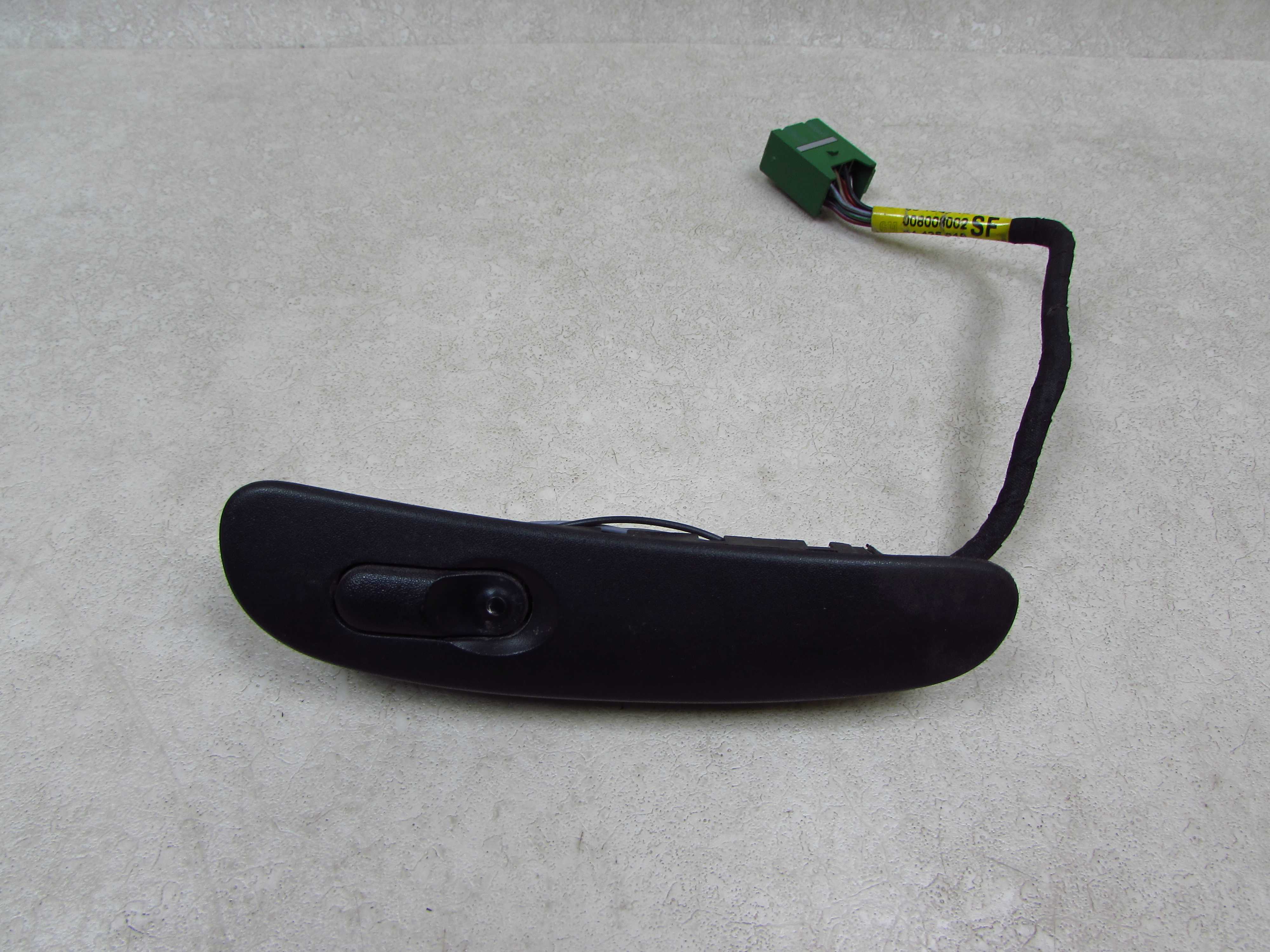 OPEL VECTRA B 95-02 PRZELACZNIK PRZYCISK SZYBY LEWY PRZOD 24435019