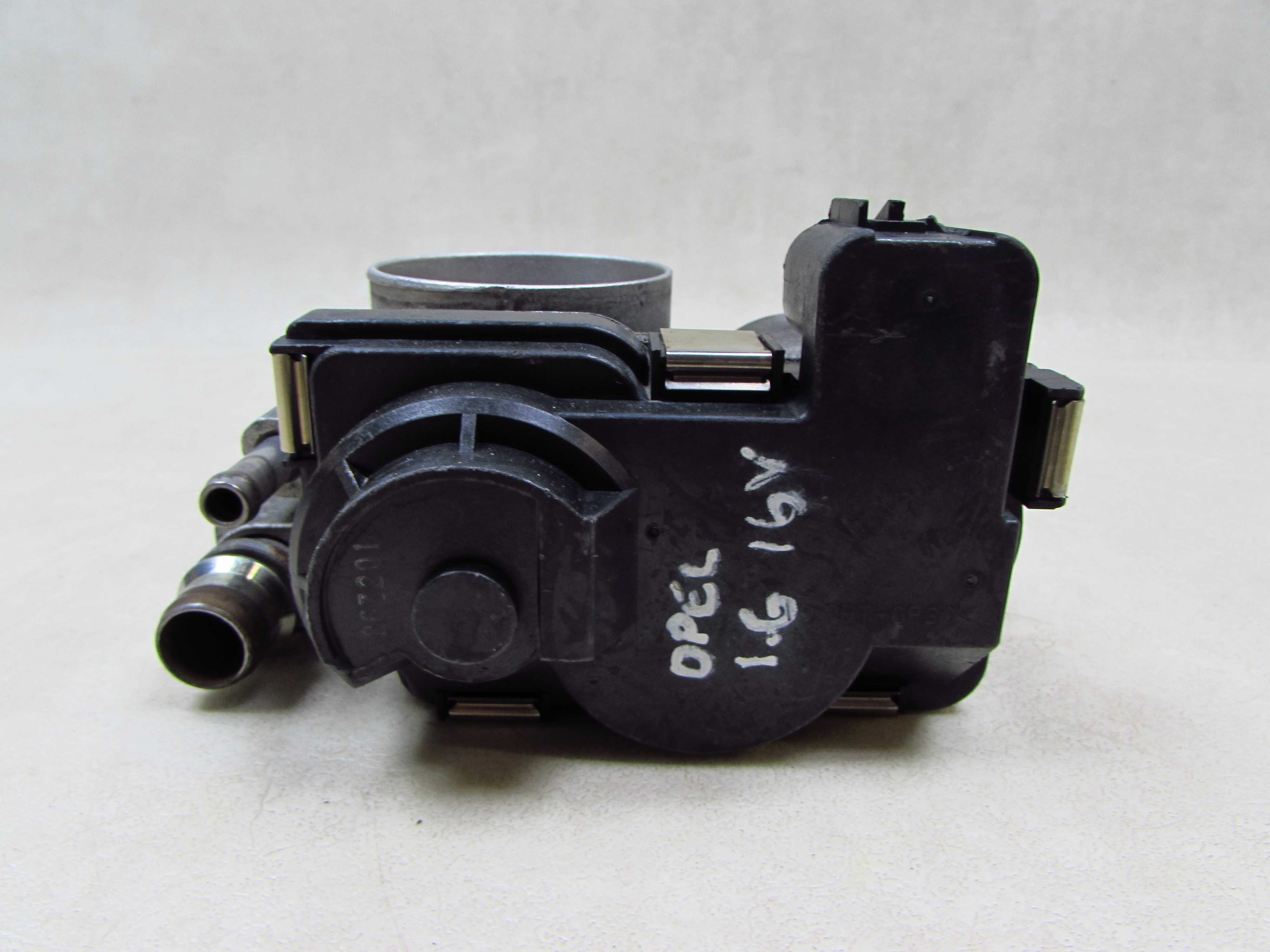 NISSAN X-TRAIL PRIMERA 1.8 2.0 01-07 PRZEPUSTNICA POWIETRZA RME50-01 SERA576-01 05718H