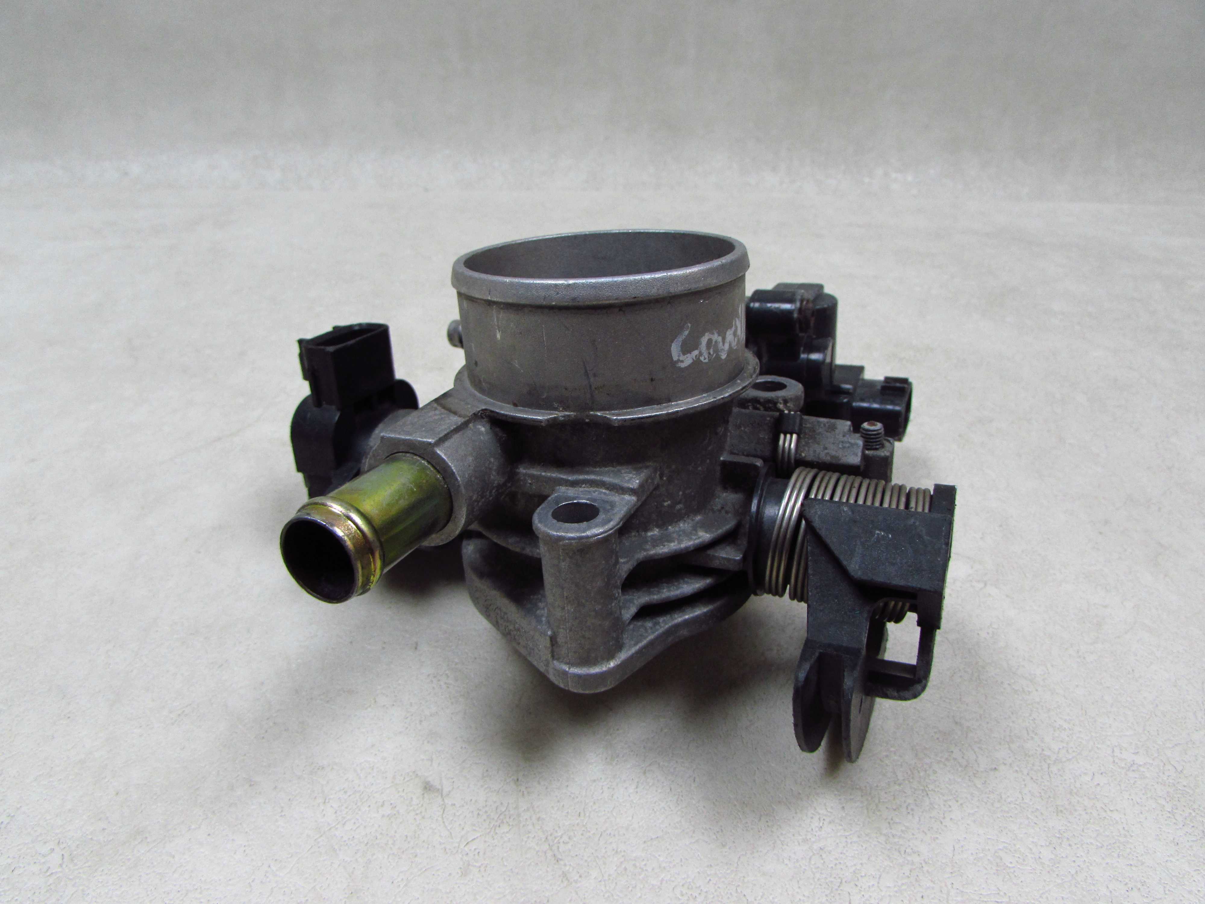TOYOTA COROLLA VIII E11 97-02 1.4 1.6 PRZEPUSTNICA POWIETRZA 22270-22050
