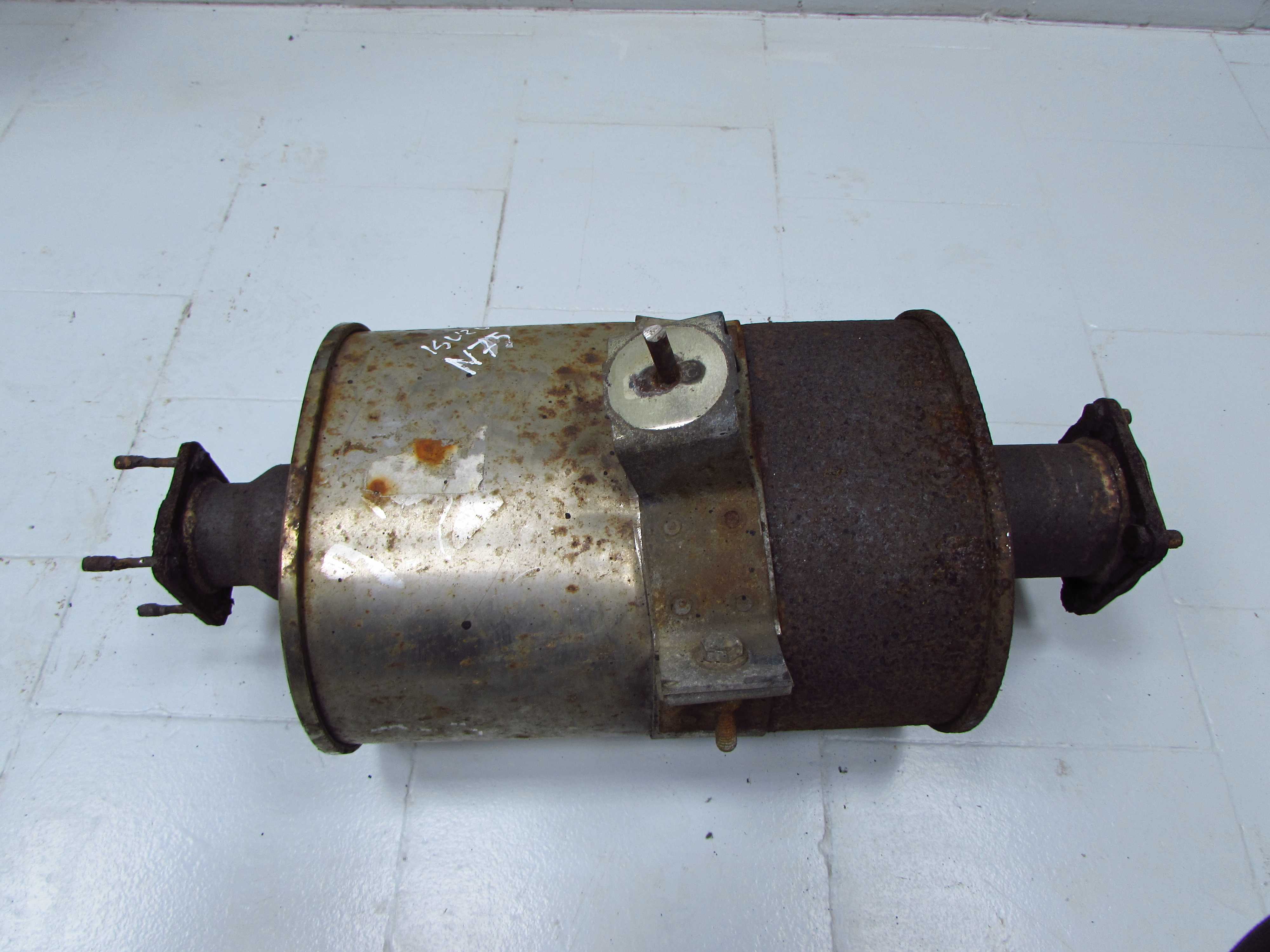 ISUZU N35 N75 NPR NQR 5.2 07-18 TLUMIK SRODKOWY WYDECH