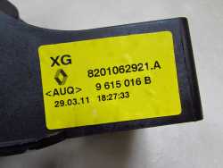 RENAULT MEGANE III 08-16 LEWAREK ZMIANY BIEGOW GALKA MIESZEK 8201062921A