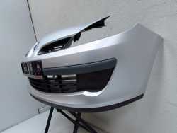 RENAULT CLIO III ZDERZAK PRZOD HALOGENY KPL TED69 185 06-10