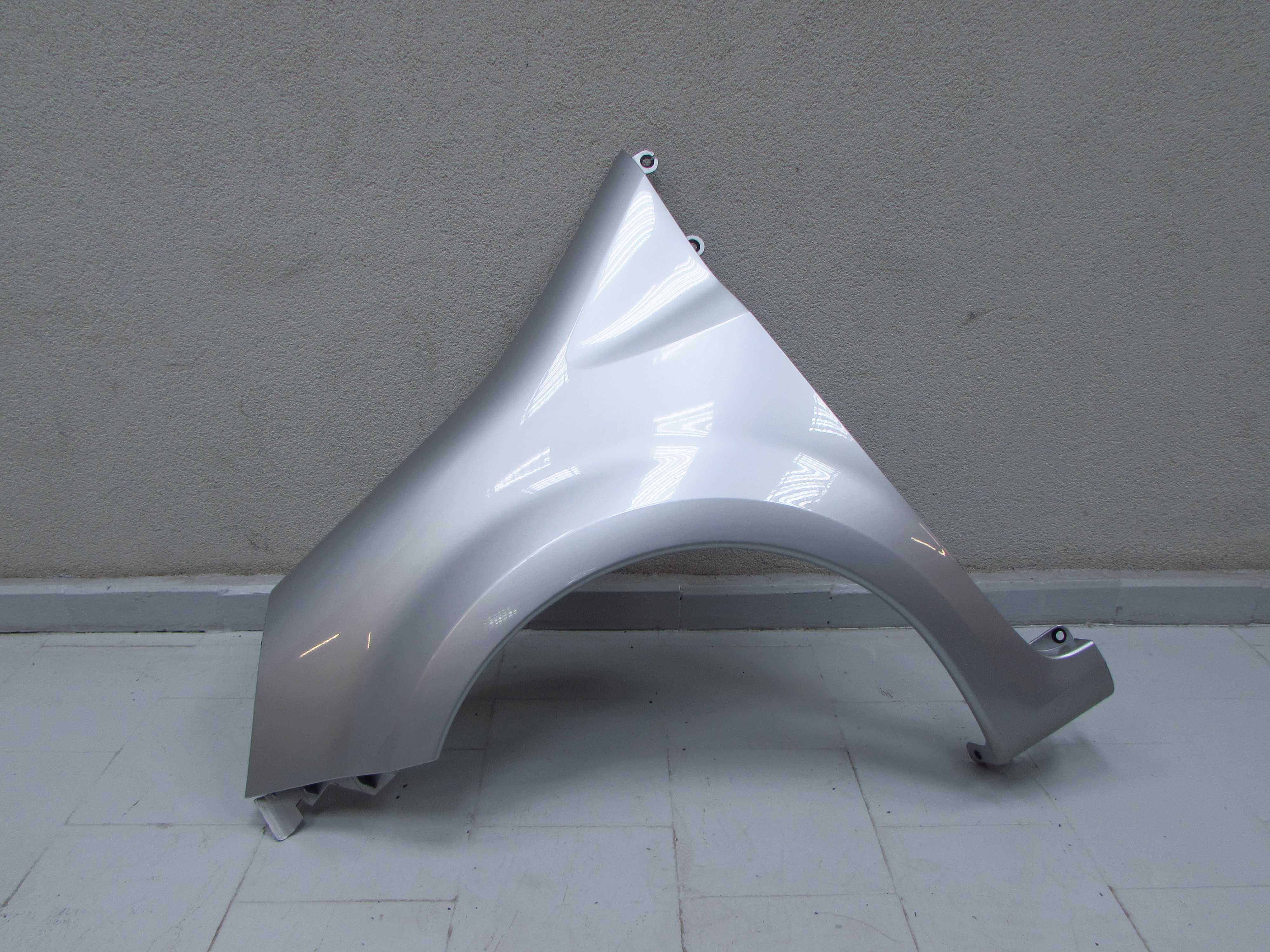 RENAULT MODUS 04-08 BLOTNIK PRZOD LEWY TED69