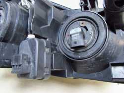 TOYOTA RAV4 III 06-09 LAMPA PRZOD LEWA UK
