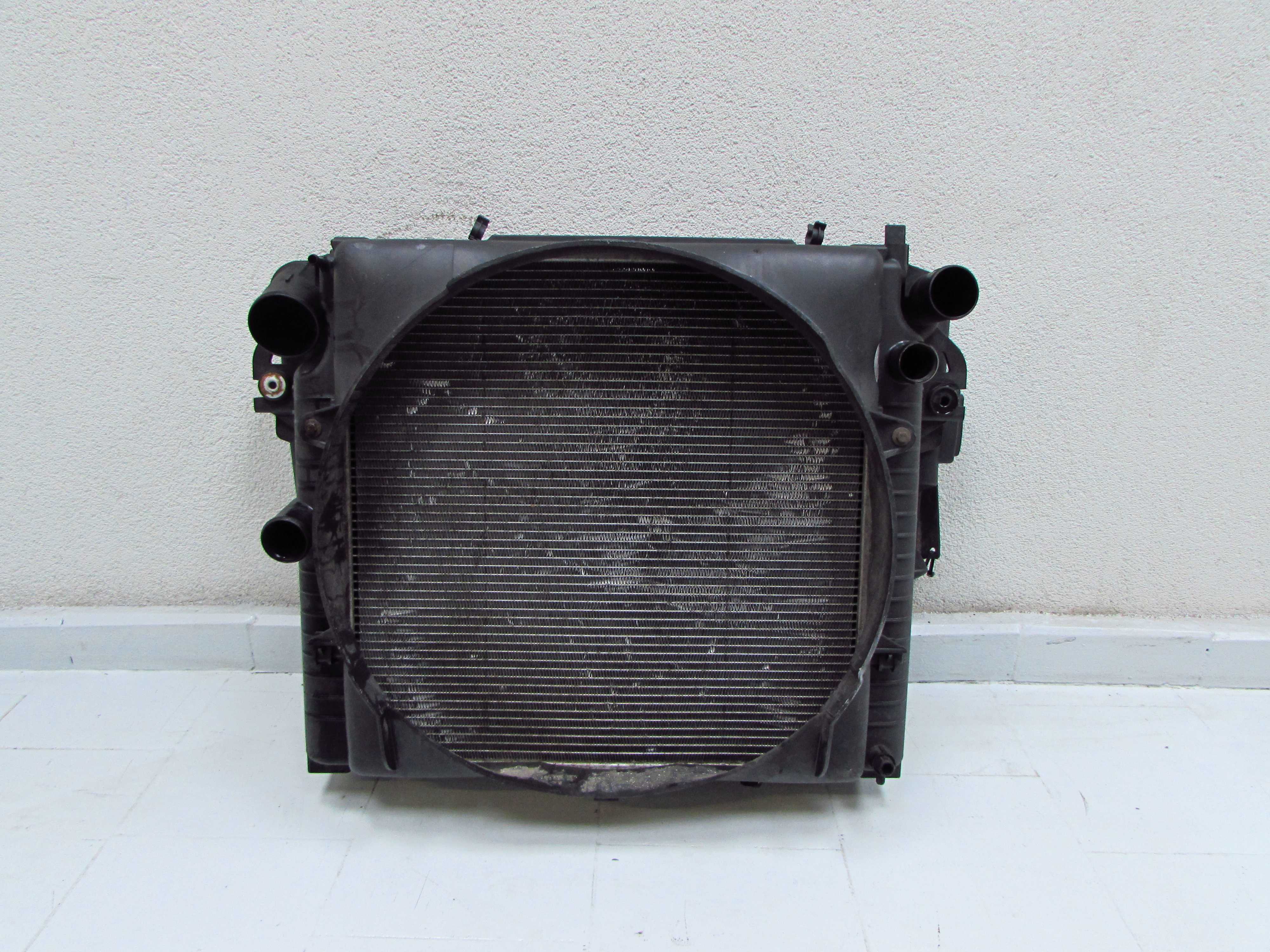 JEEP CHEROKEE KJ LIBERTY 2.8 CRD 01-07 CHLODNICA WODY INTERCOOLER WENTYLATOR