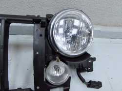 JEEP CHEROKEE KJ LIBERTY LIFT 05-07 WZMOCNIENIE OKULAR PAS PRZEDNI LAMPY