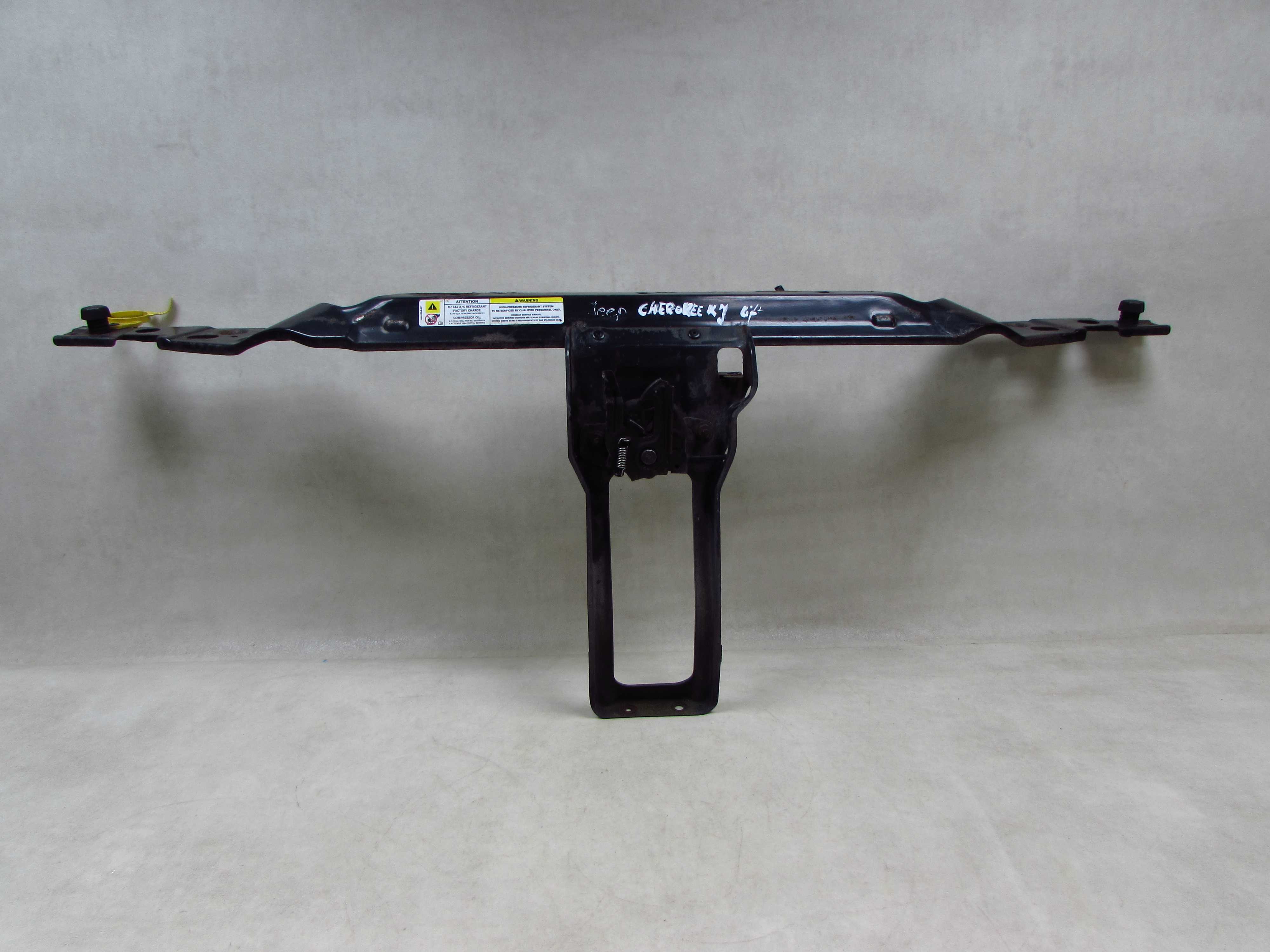 JEEP CHEROKEE KJ LIBERTY LIFT 05-07 WZMOCNIENIE PAS PRZEDNI ZAMEK MASKI