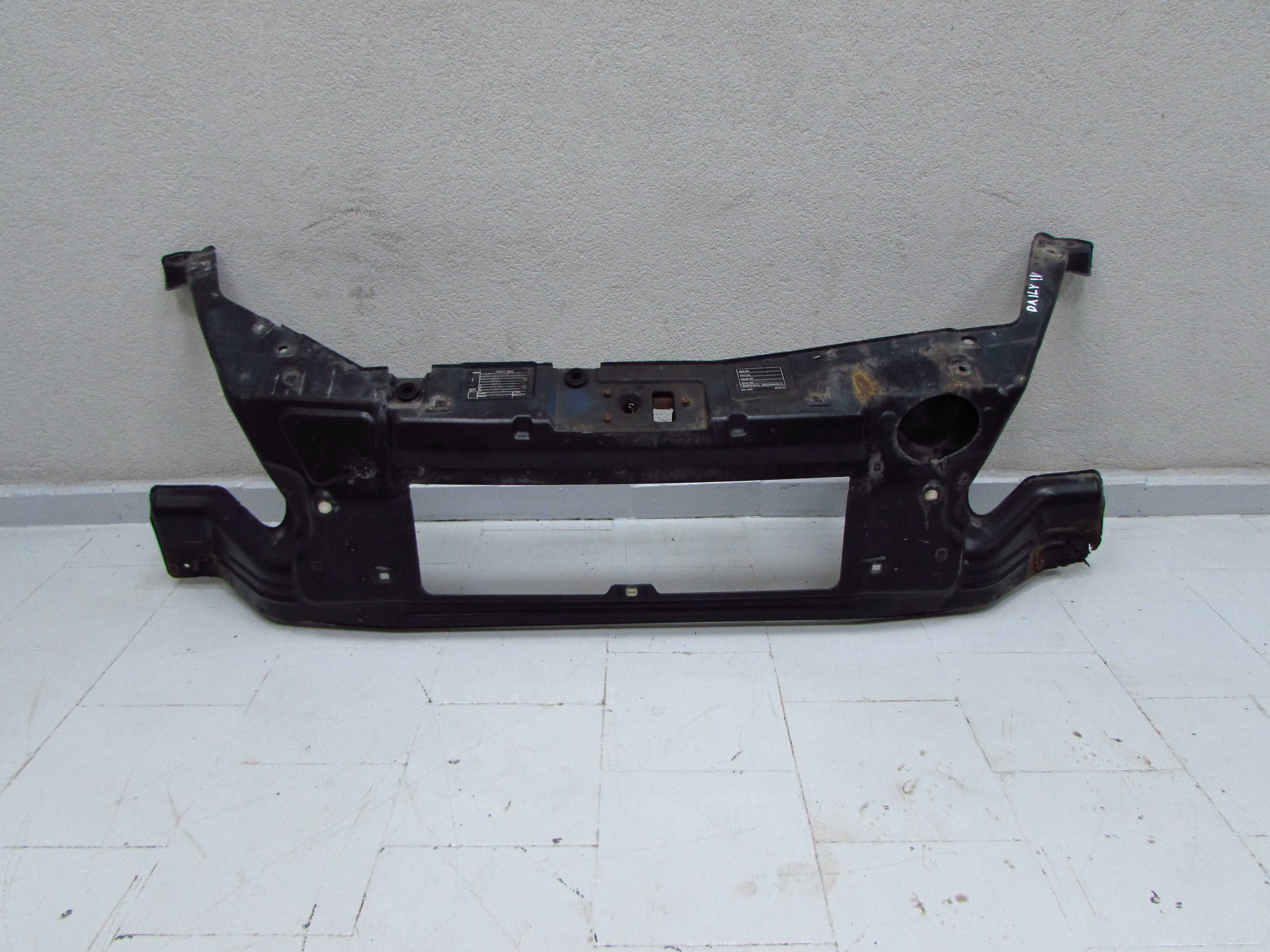 IVECO DAILY IV V LIFT 11-14 PAS PRZEDNI WZMOCNIENIE CZOLOWE OKULAR