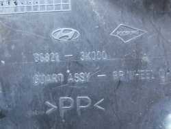 HYUNDAI SONATA IV 05-10 NADKOLE TYL LEWY 86821-3K000